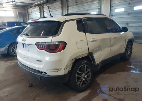 2018 Jeep Compass Sun And Wheel Fwd z USA, uszkodzony, nr VIN 3C4NJCBB1JT461571